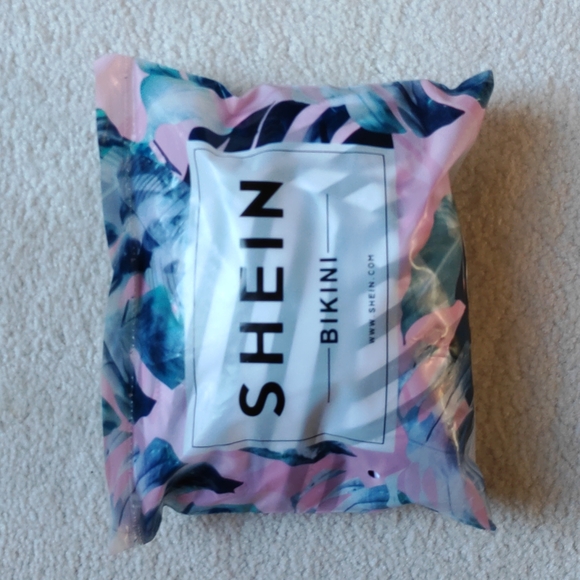 COPY - Shein Bathing Suit 2XL Black & White Pinstripe - Picture 6 of 6